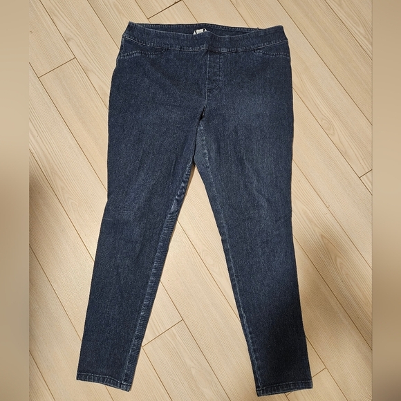 Calvin Klein Womens Large Jeggings Denim Darker Wash Pants Comfortable Stretchy - Picture 2 of 6